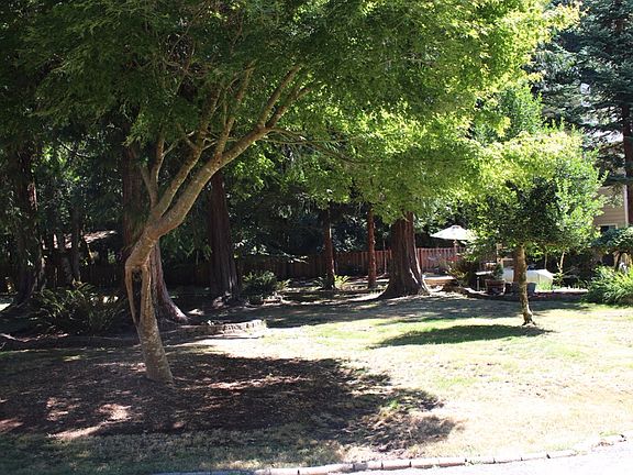 4th image of 2811 Simmons Rd NW
