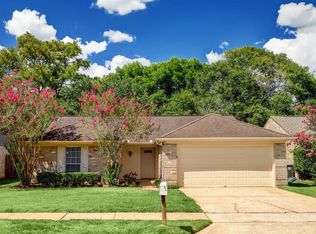 3923 Windmill St, Sugar Land, TX 77479