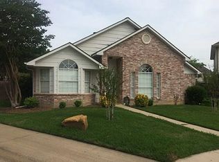 1016 Lake Bluff Ct, Flower Mound, TX 75028