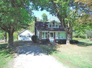903 Forest Dr, Mansfield, OH 44905