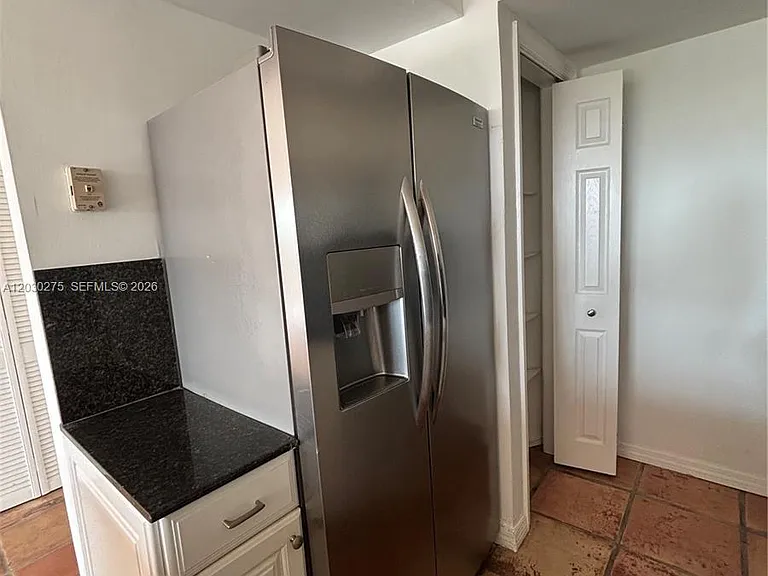 555 Crandon Blvd #43 — Photo 10