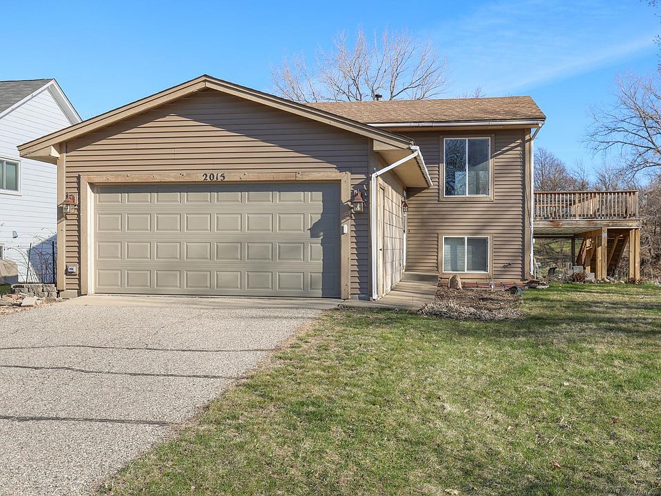 1st image of 2015 Heritage Dr