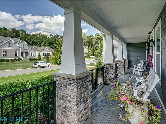 4th image of 3121 Ponderosa Pne