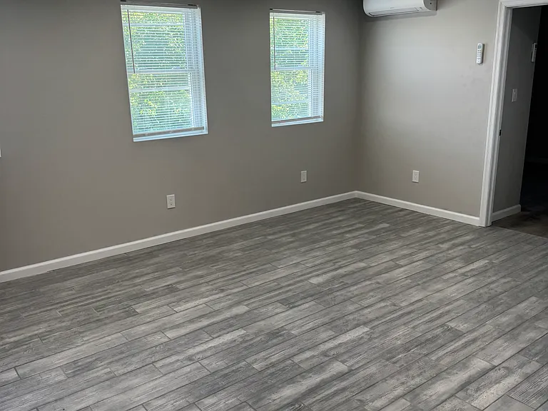 4514 Post Rd #B — Photo 5