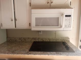 705 N Broadway St, Hugo, OK 74743