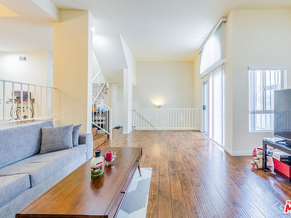 1st image of 4823 Elmwood Ave APT D