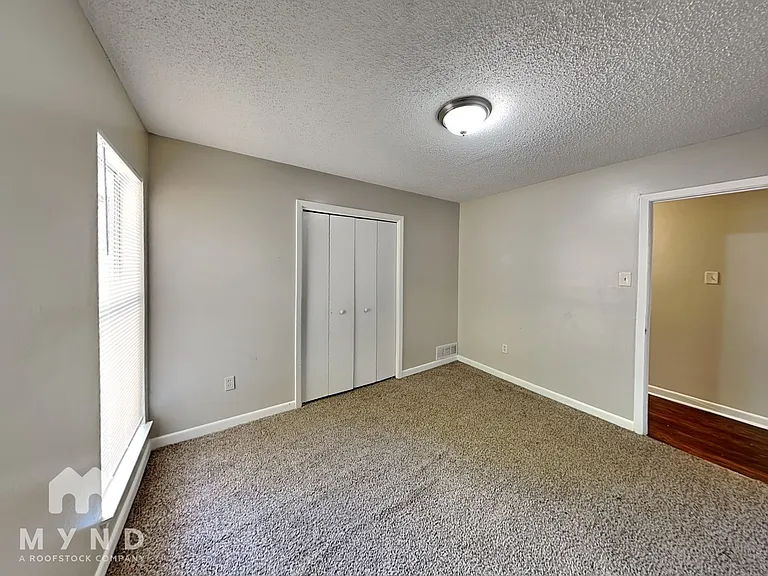 2406 Jenwood St — Photo 14
