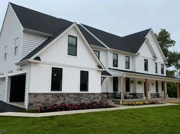 3 Holcombe Grove Rd, West Amwell Twp., NJ 08530