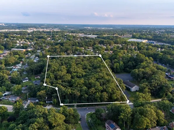 Riverdale Rd, Lanham, MD 20706