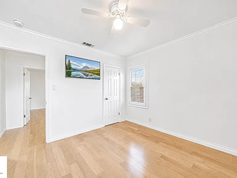4854 Halkett Ave — Photo 5