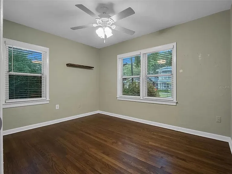 1225 Shady Ln — Photo 16