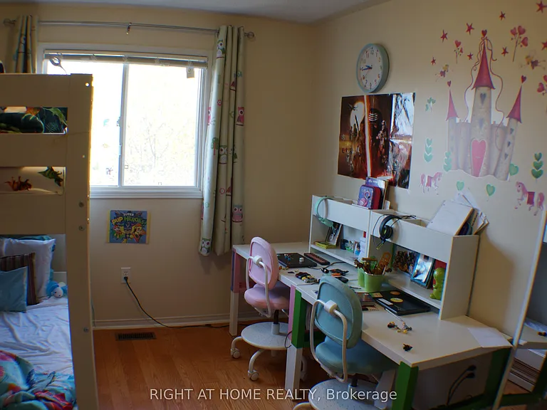 1140 Leewood Dr — Photo 24