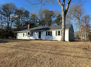 54 Chappaquiddick Rd, Centerville, MA 02632