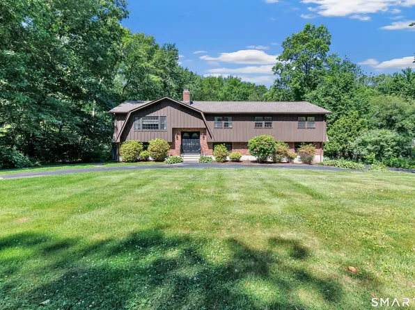 69 Forest Road, Monroe, CT 06468