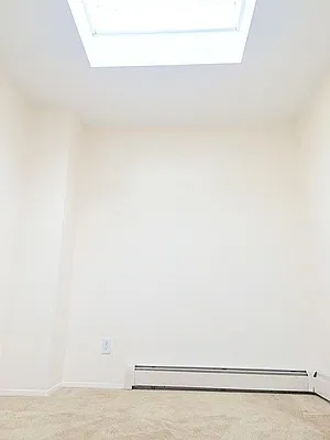 Rented by Bedford Realty USA Corp | media 12