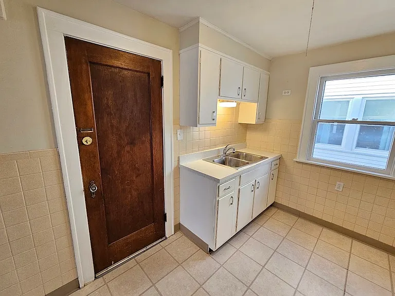 175 Hamilton Dr #1 — Photo 24