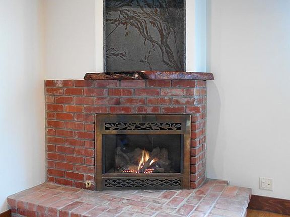 5th image of 1456 Clayton St