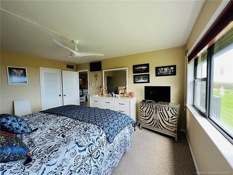 10044 S Ocean Dr #206 — Photo 34