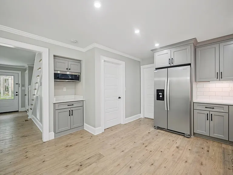 6048 River Rd — Photo 22