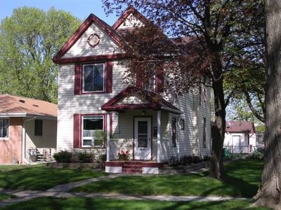 4028 Perry Ave N, Robbinsdale, MN, 55422