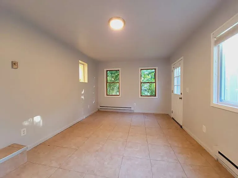 18223 Lathers St — Photo 14
