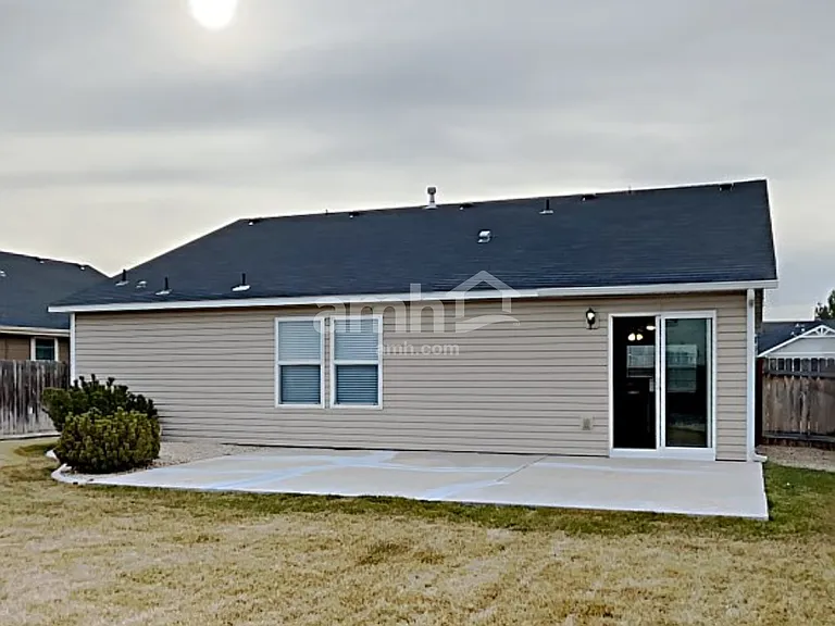 40 N Amanda Dr — Photo 16