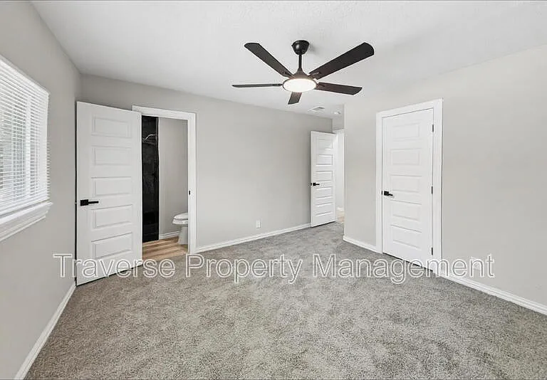 3716 Clotell Dr — Photo 10