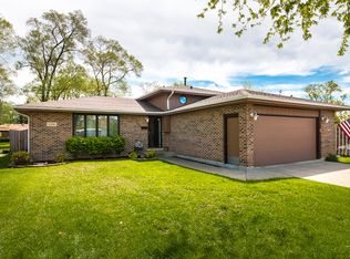 10961 S Neenah Ave, Worth, IL 60482