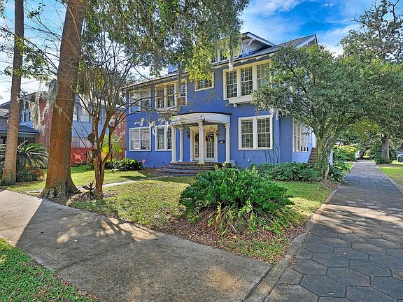 2nd image of 3104 Herschel St #C