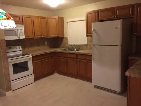 1747 4th Ave N, Lake Worth, FL 33460