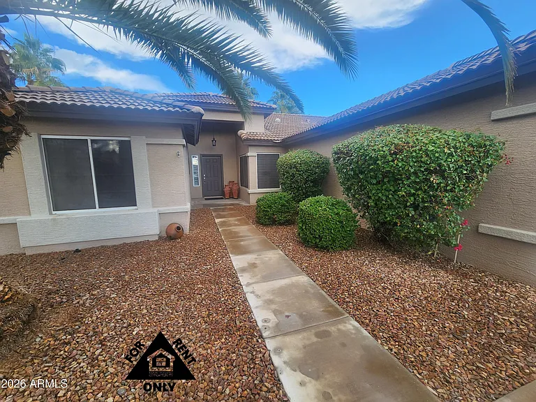 14750 W Avalon Dr — Photo 4