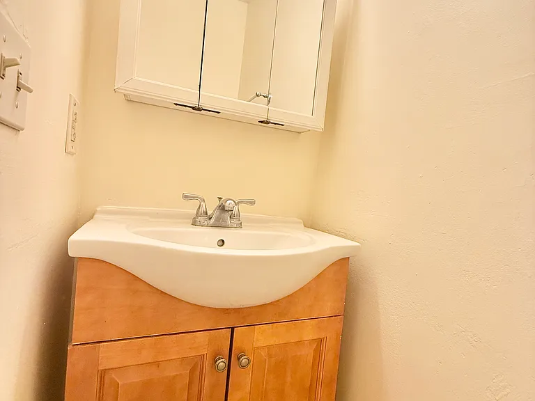 304 Woodgreen Ln — Photo 18