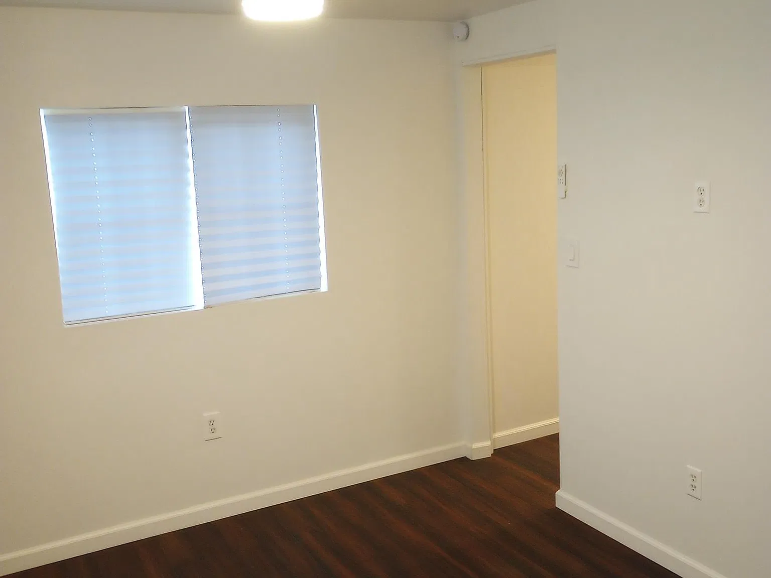 E University Dr, Tempe — Photo 2