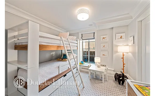 Sold by Douglas Elliman | media 10