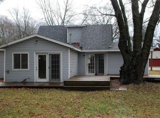 2110 Ruddiman Dr, Muskegon, MI 49445