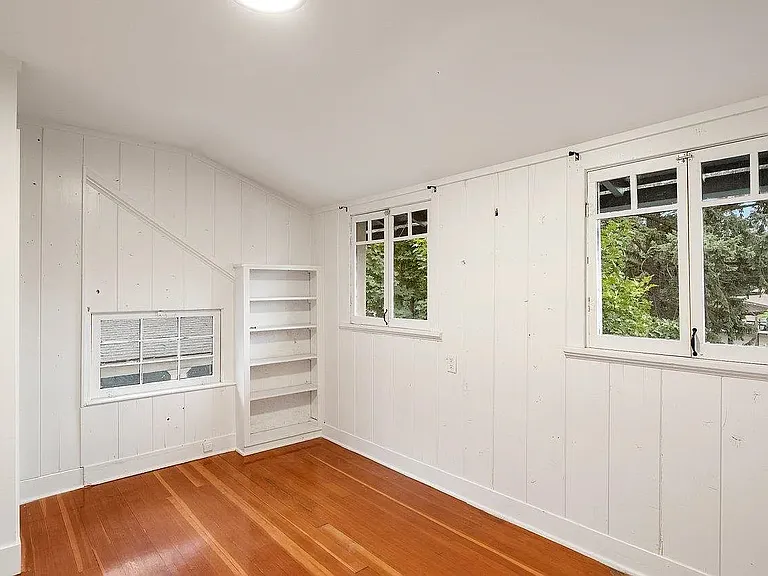 807 W 12th Ave — Photo 24