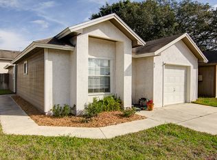 53 W 10th St, Atlantic Beach, FL 32233