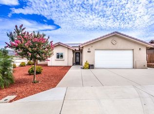 2196 Krystal Pl, Escondido, CA 92026