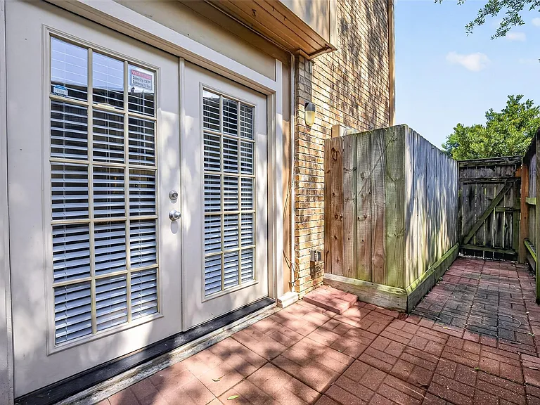 1311 Antoine Dr #195 — Photo 23