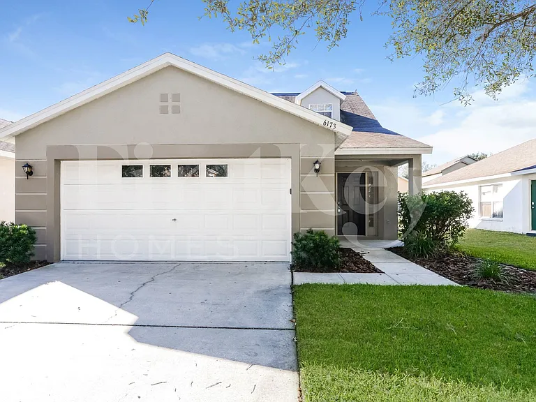 6173 Skylarkcrest Dr — Photo 1