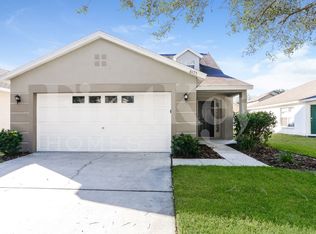 6173 Skylarkcrest Dr, Lithia, FL 33547