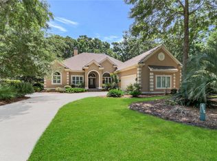 615 Colonial Dr, Hilton Head Island, SC 29926