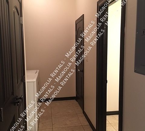 5th image of 1313 E Olympia Ave #3