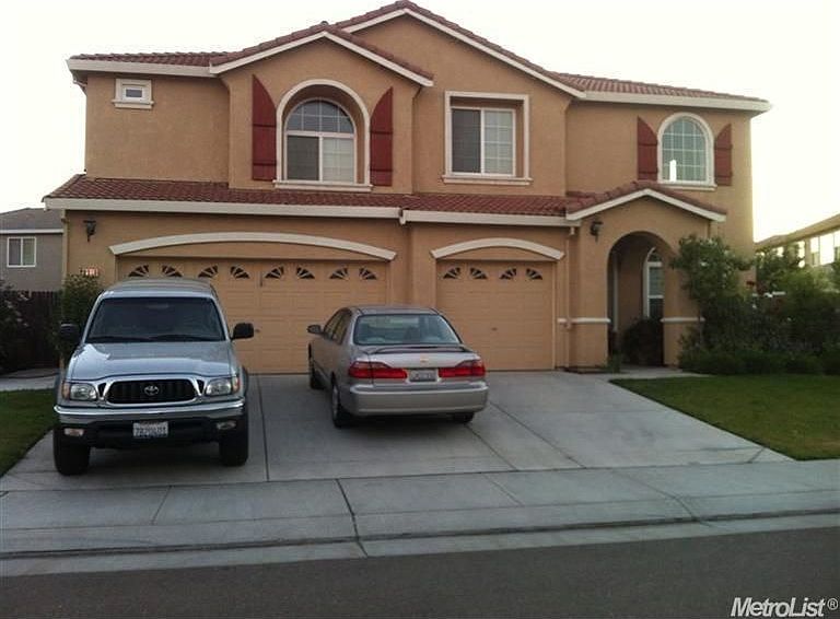 1st image of 8813 Latina Ln