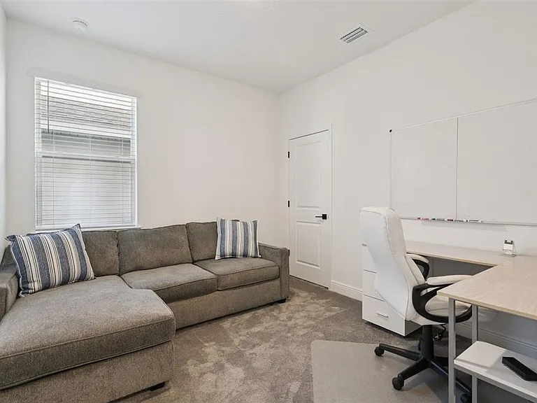 2025 Axel St — Photo 24