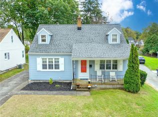 155 Lake Breeze Park, Irondequoit, NY 14622