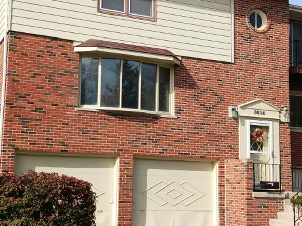 8834 Plainfield Rd, Brookfield, IL 60513