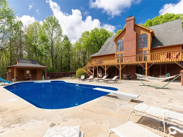 529 Langley Rd, Lancaster, SC 29720