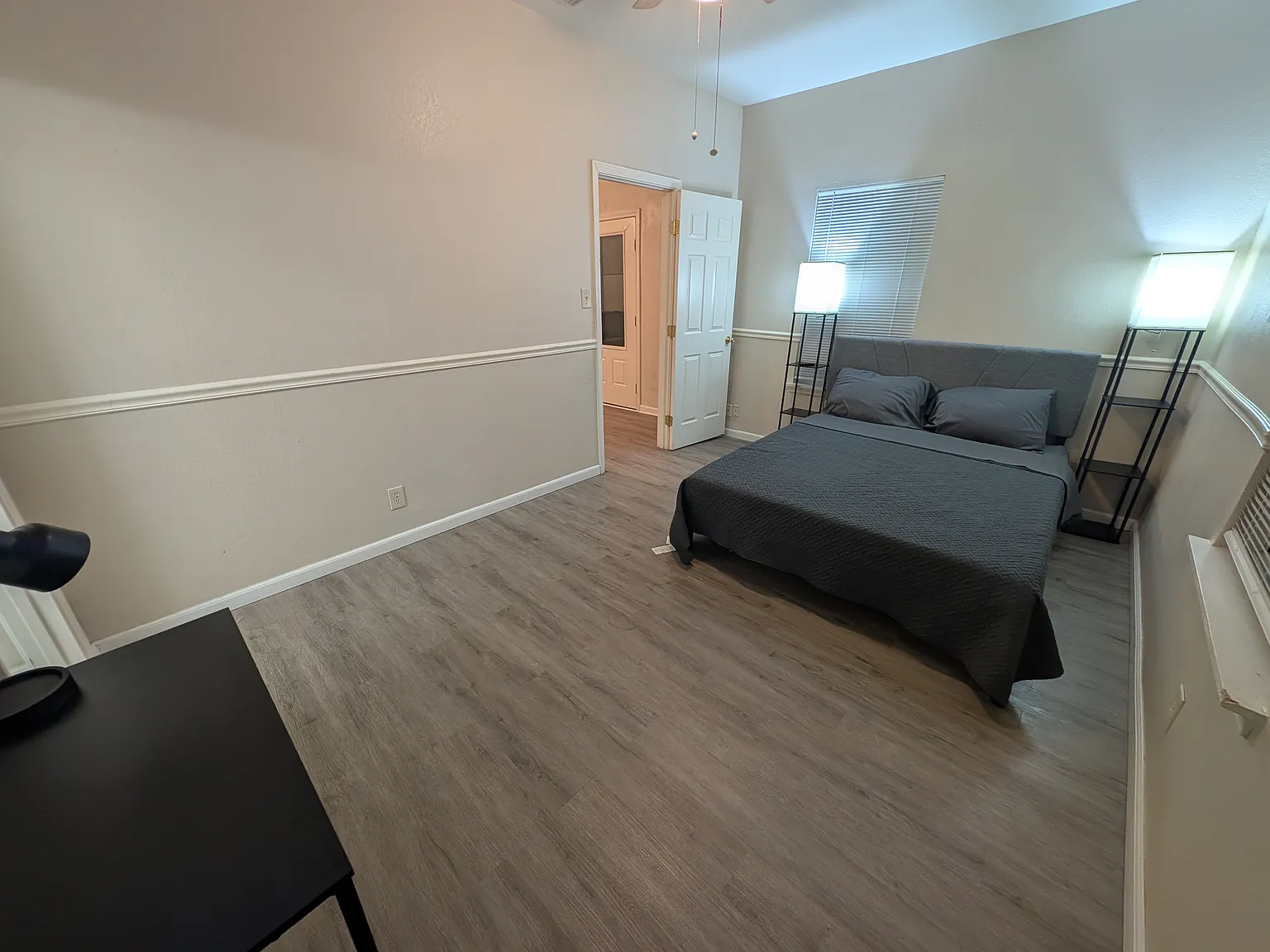 2 bed, 780 sqft, $1,700 — Photo 1