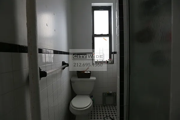 Rented by City Wide Apartments | media 7